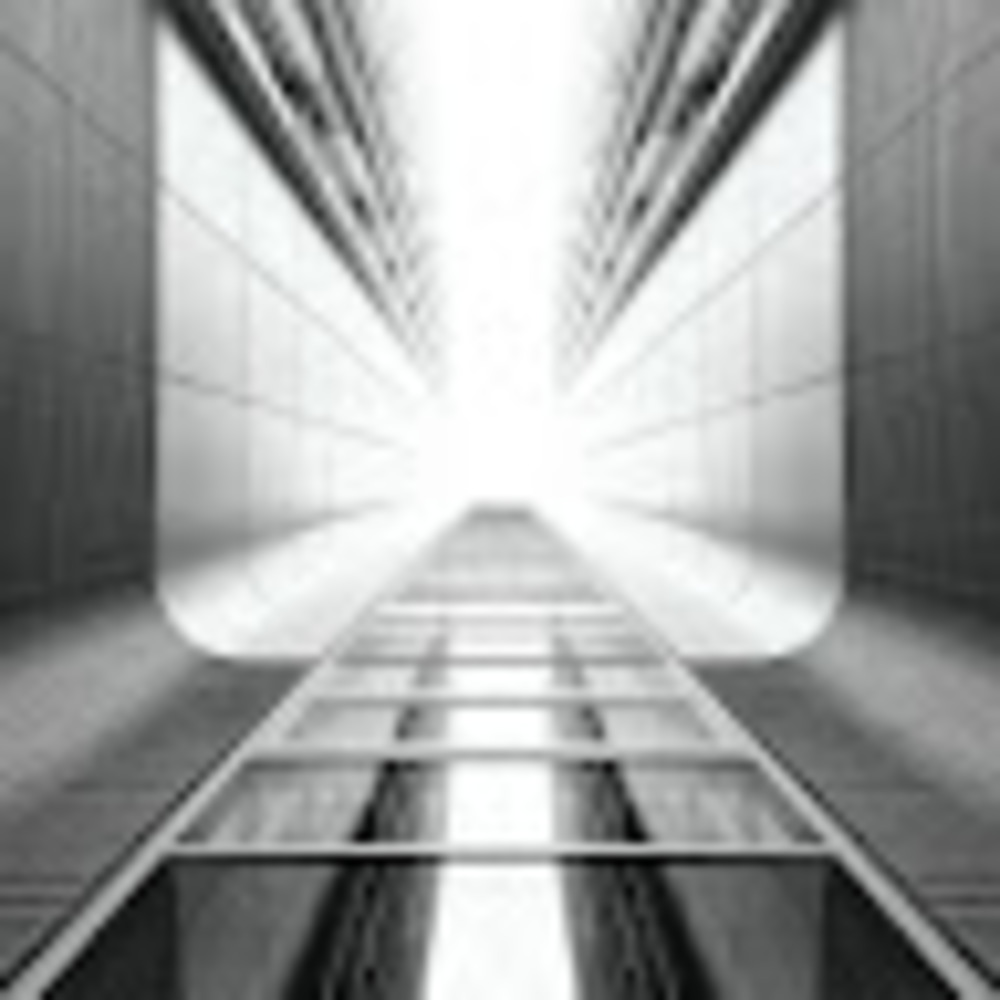 Meet your Posher, Kira